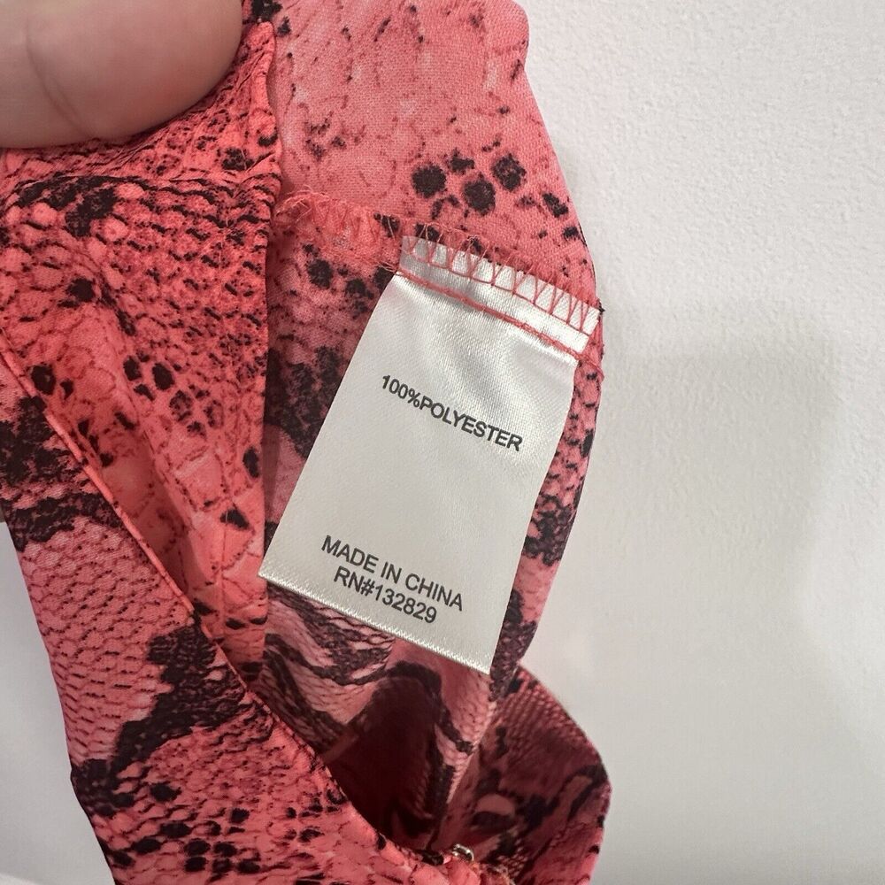 Superdown Pink Python Print Crop Pants S Trendy T… - image 8